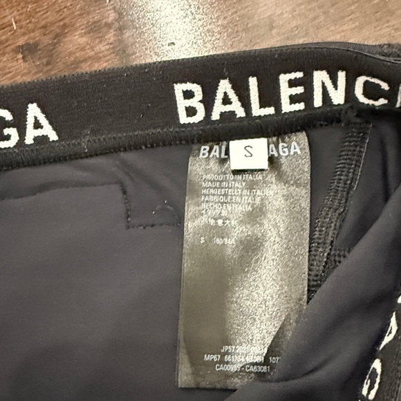Balenciaga Activewear bike shorts - Picture 10 of 10